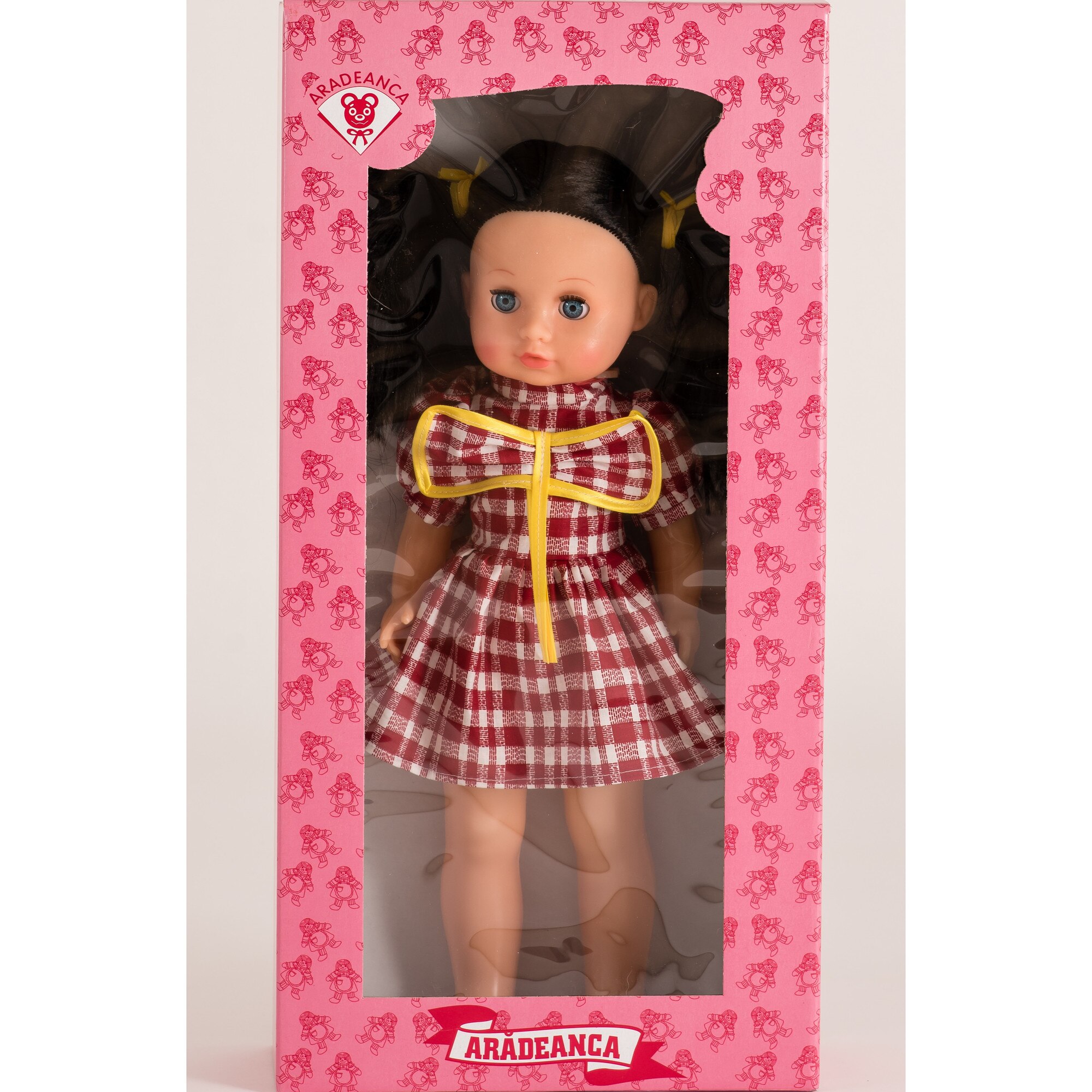 Papușă Aradeanca Catalina brunetă 50 cm