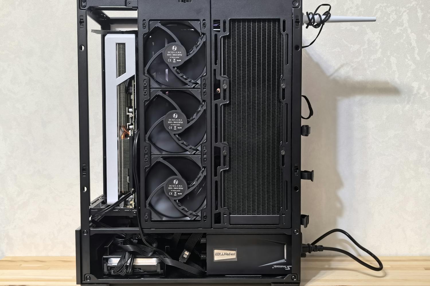 Cel mai bun PC pentru gaming: Ghid complet pentru performanță maximă în 2025